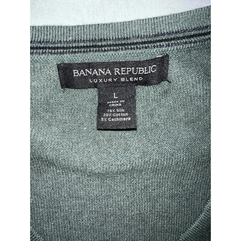 Banana Republic Luxury Blend V Neck‎  Sweater Silk/Cashmere Blend Men Large-EUC